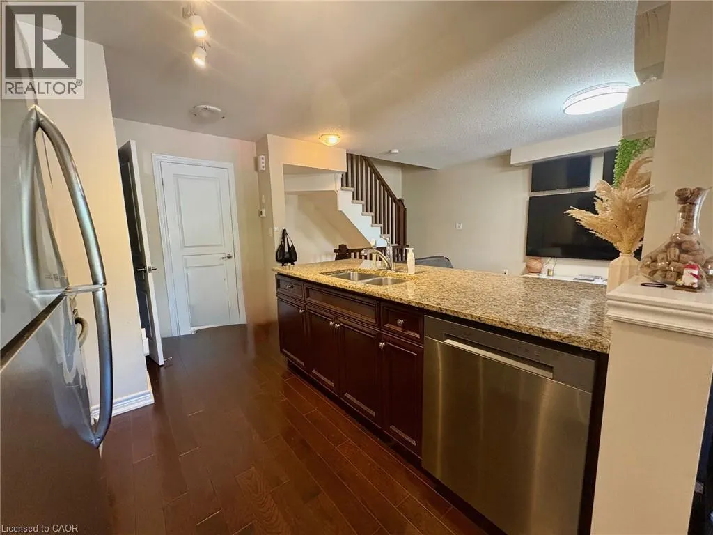 362 PLAINS Road E Unit# 10, #10