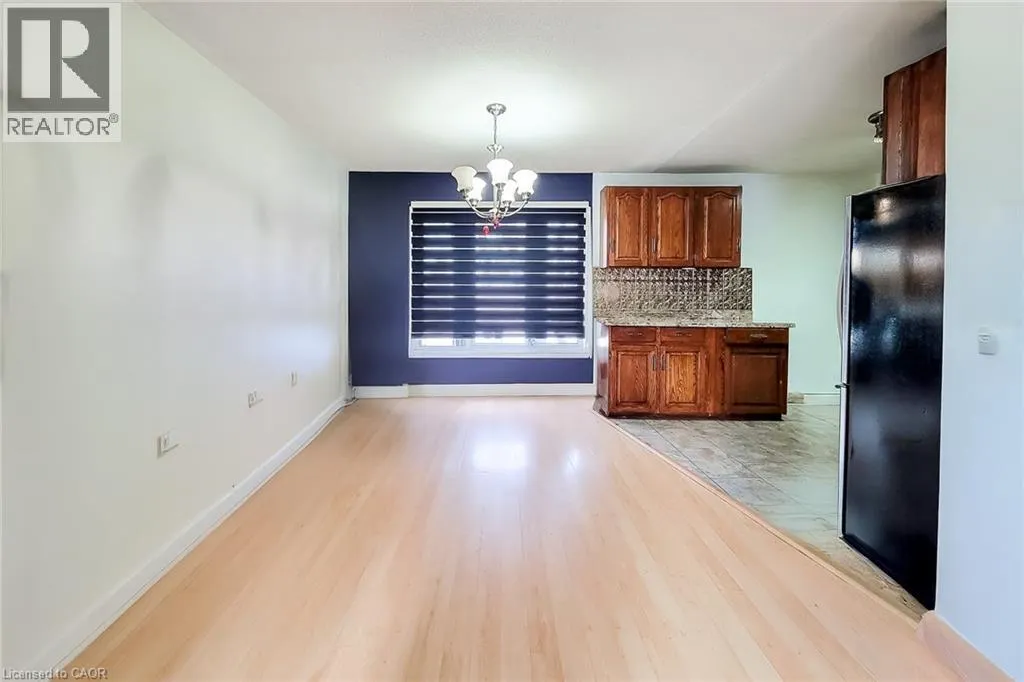 1255 UPPER GAGE Avenue Unit# 6, #6
