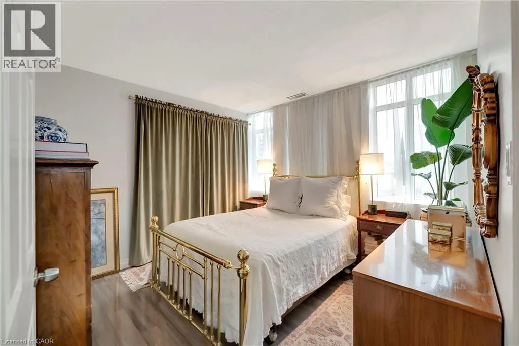 36 JAMES Street S Unit# 1205, #1205