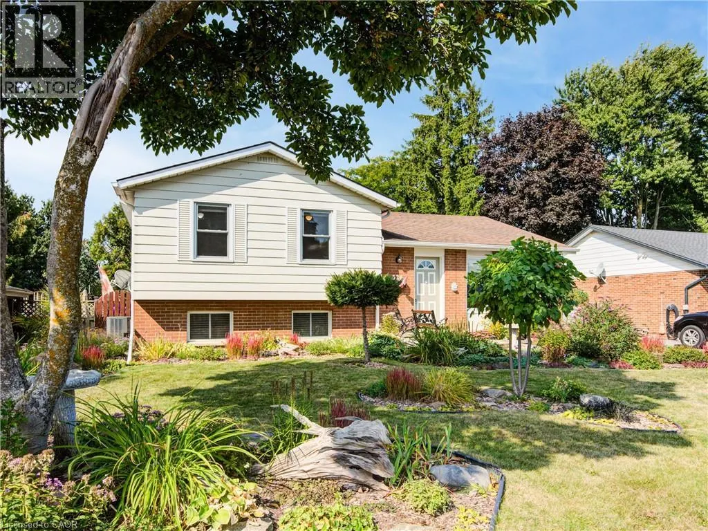 326 SHORT Avenue