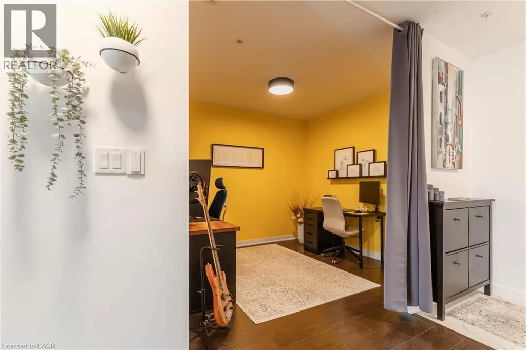 85 ROBINSON Street Unit# 1010, #1010