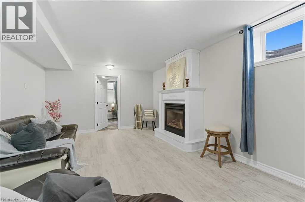 215 BAMFORD Drive