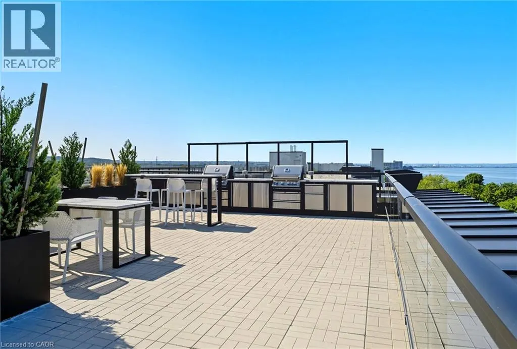 600 NORTH SERVICE Road Unit# 204, #204