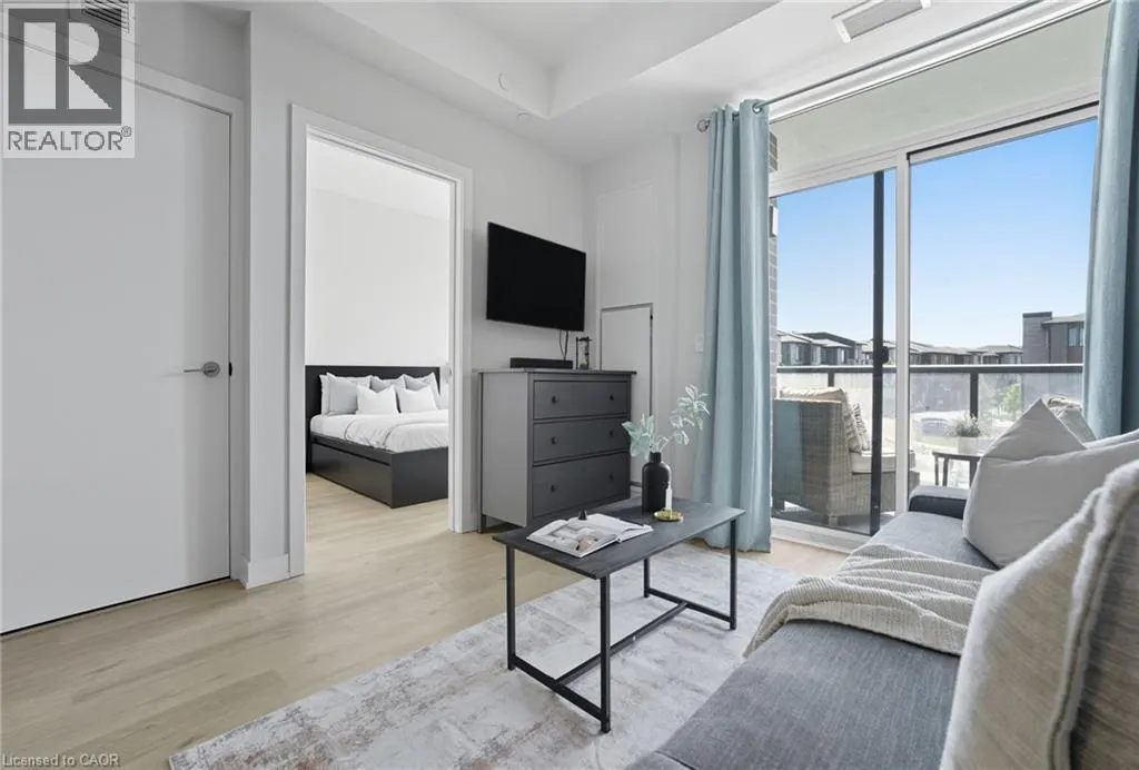 600 NORTH SERVICE Road Unit# 204, #204