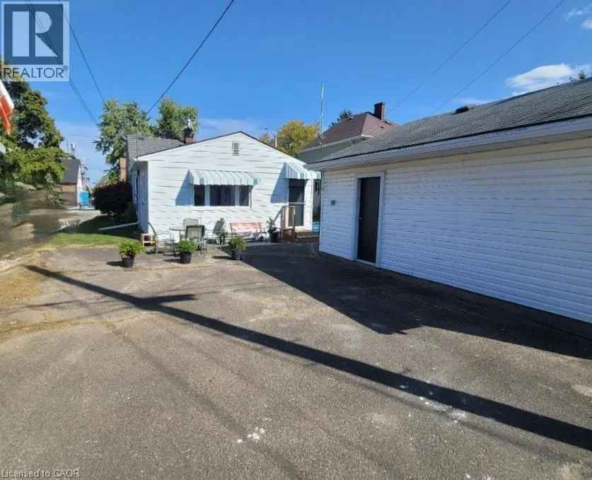 146 WHITLEY Street