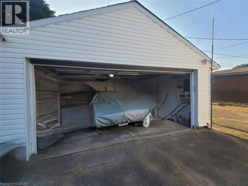 146 WHITLEY Street