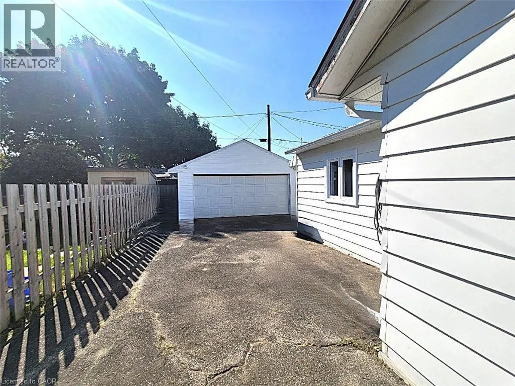 146 WHITLEY Street