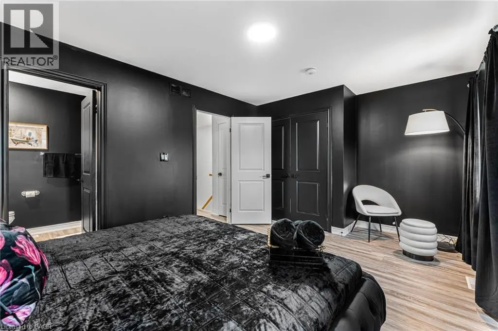 8196 MCLEOD Road Unit# 2 Upper, #2 Upper