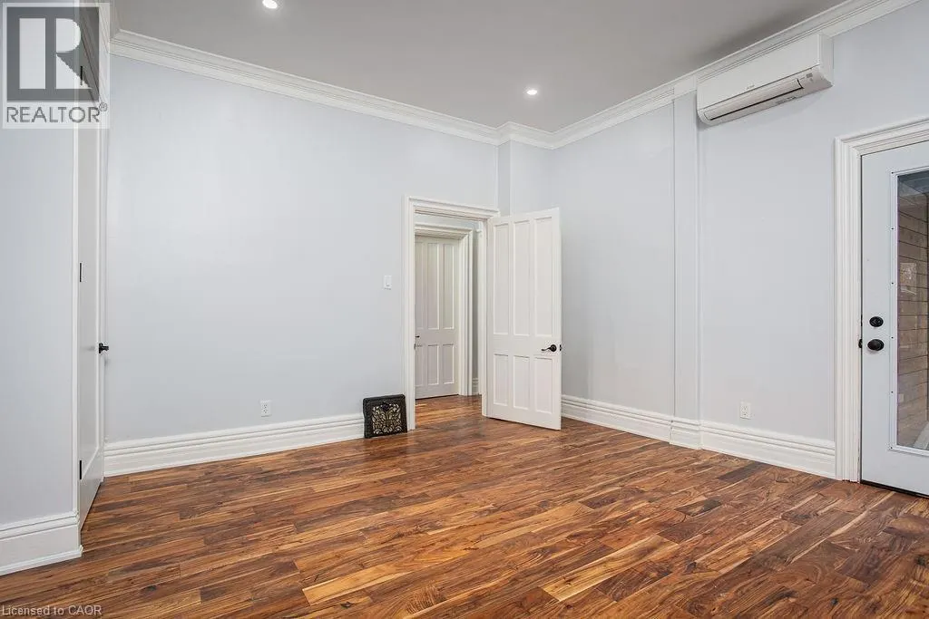 9 STANLEY Avenue Unit# B, #B