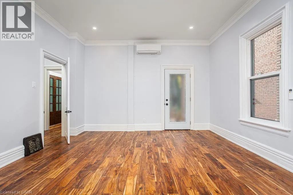 9 STANLEY Avenue Unit# B, #B