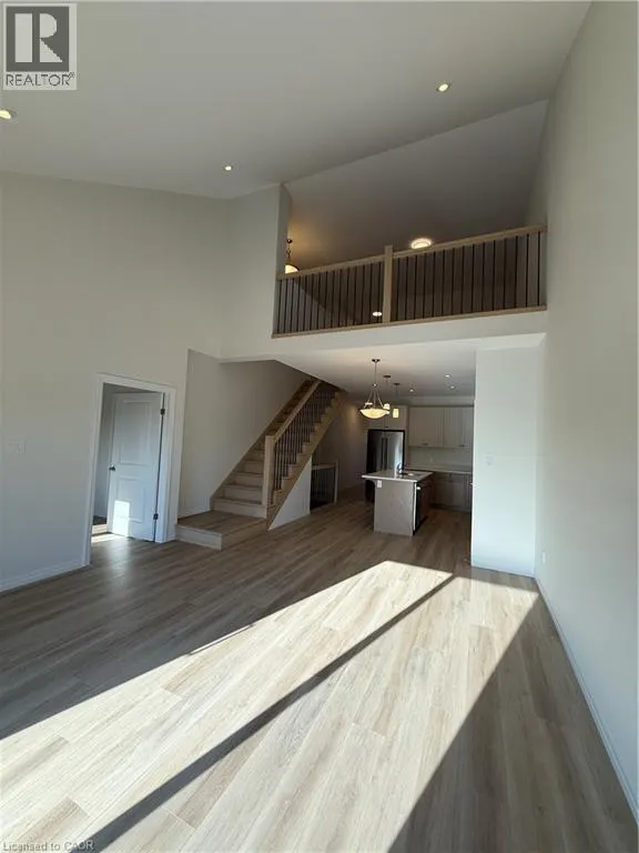 77 BARN OWL Way