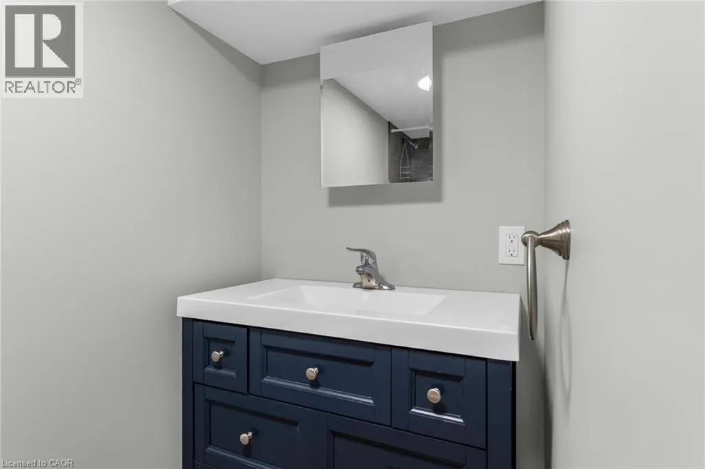 366 CARLTON Street Unit# Lower, #Lower