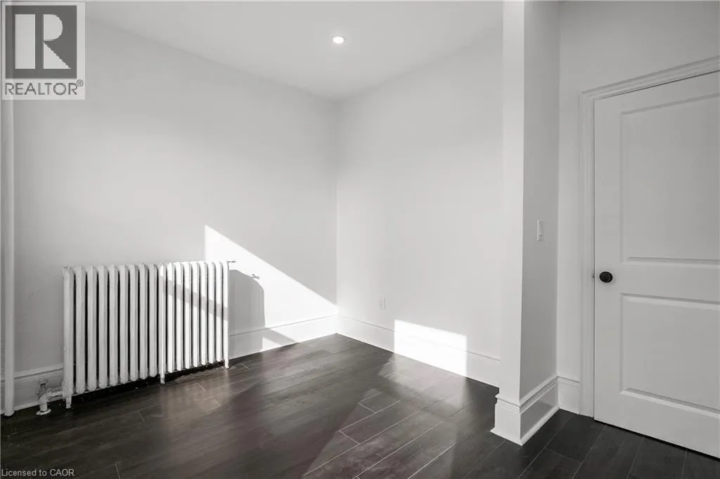 63 JOHN Street S Unit# 302, #302