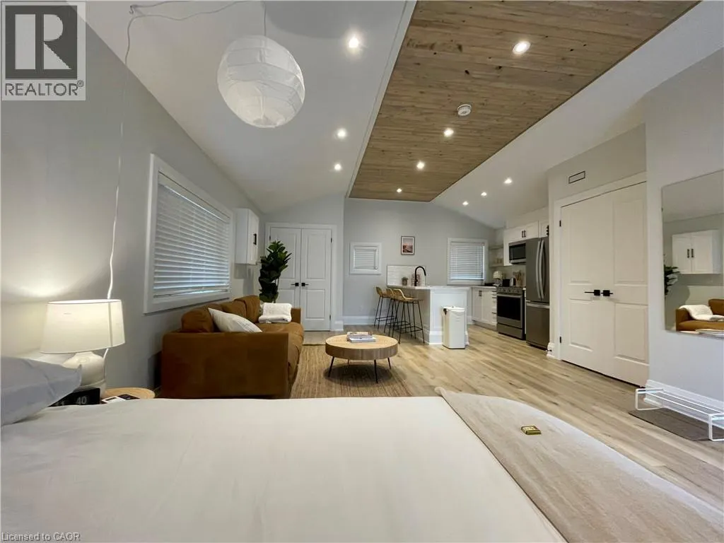 380 MELVIN Avenue Unit# 3, #3