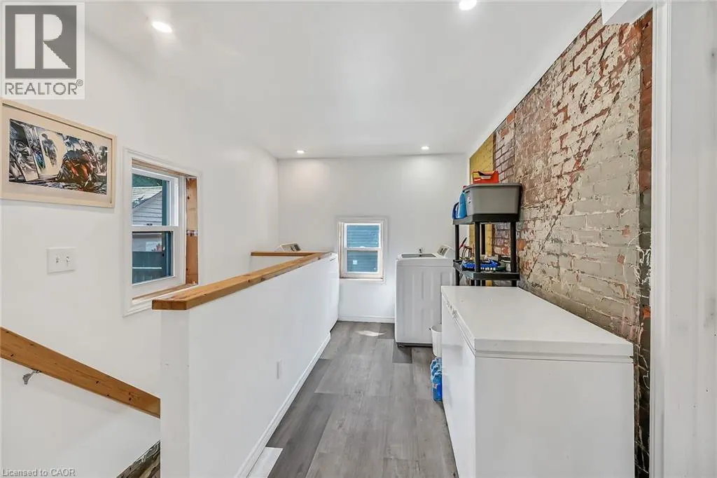149 ELGIN Street