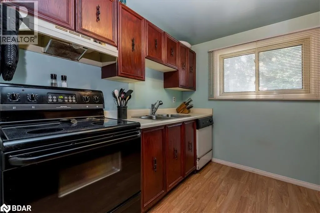 15 SHADOWOOD Road Unit# 103, #103