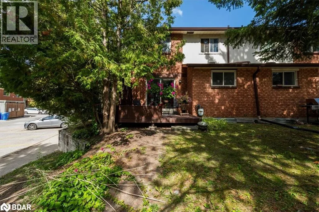 15 SHADOWOOD Road Unit# 103, #103
