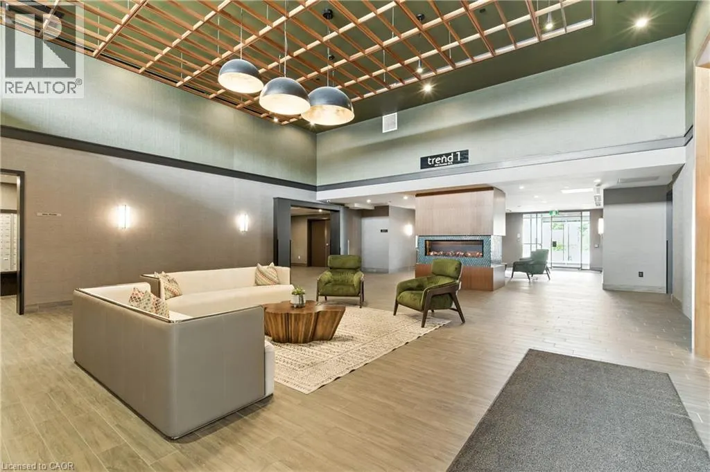 450 DUNDAS Street E Unit# 902, #902