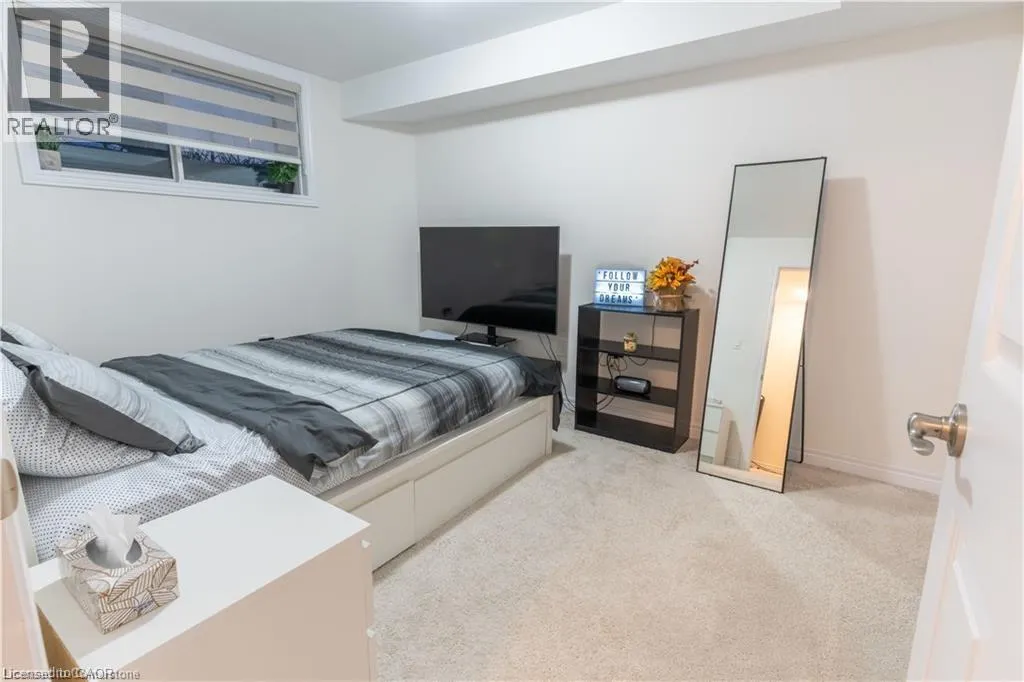 85 MULLIN Drive Unit# 20B, #20B