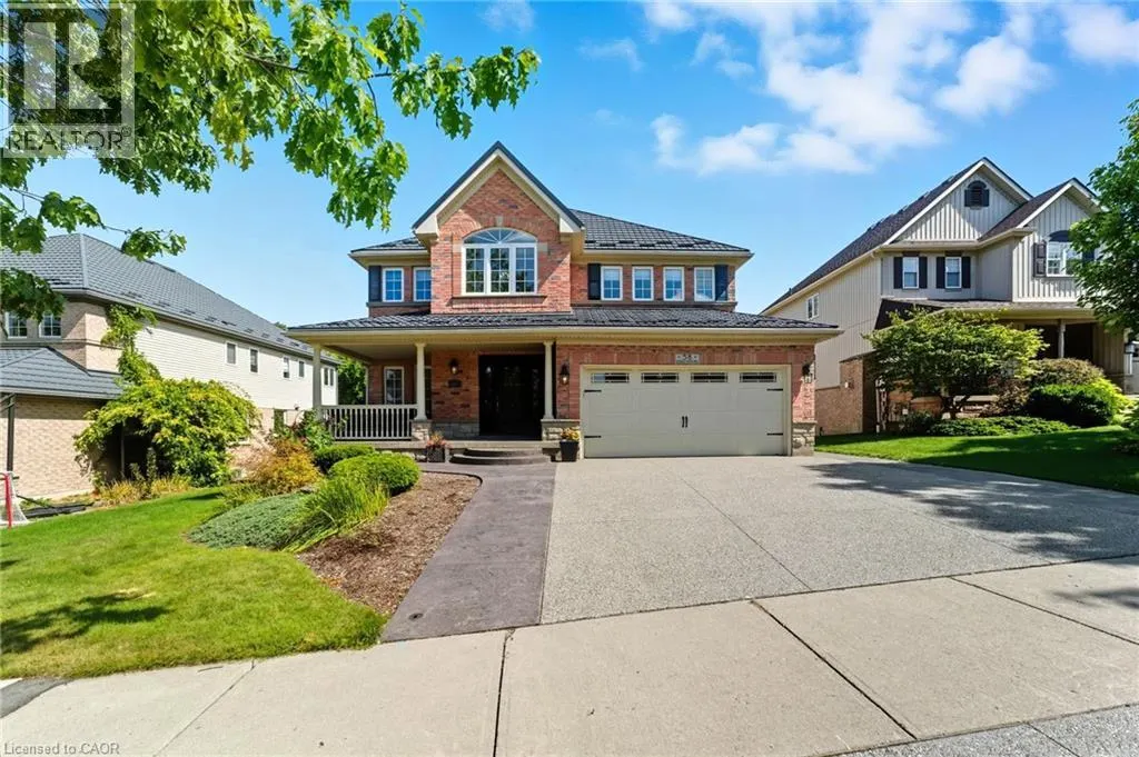 58 WINDING WOOD Crescent