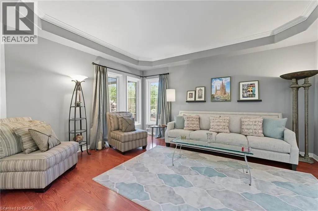 58 WINDING WOOD Crescent