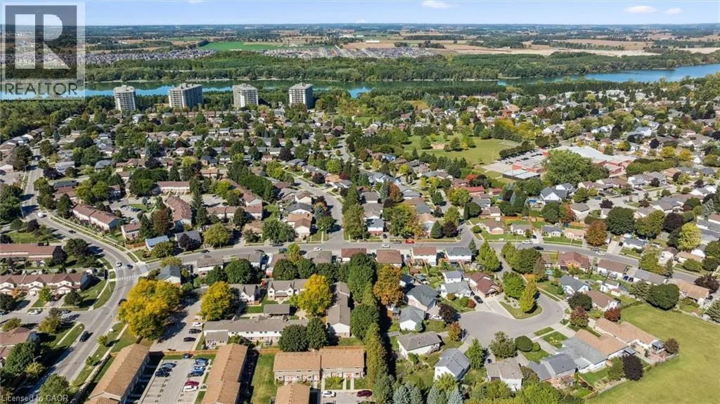 392 SPRINGBANK Avenue Unit# 6, #6