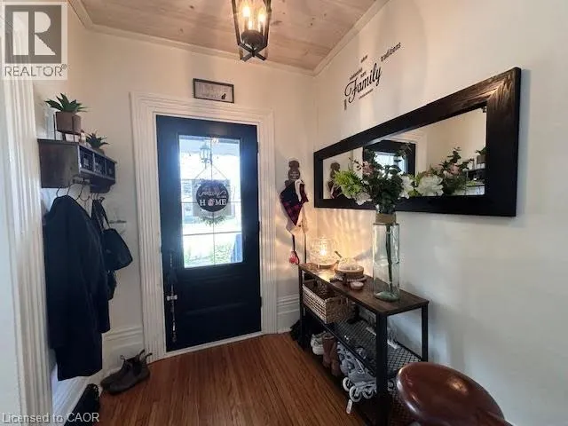 299 WELLINGTON Street