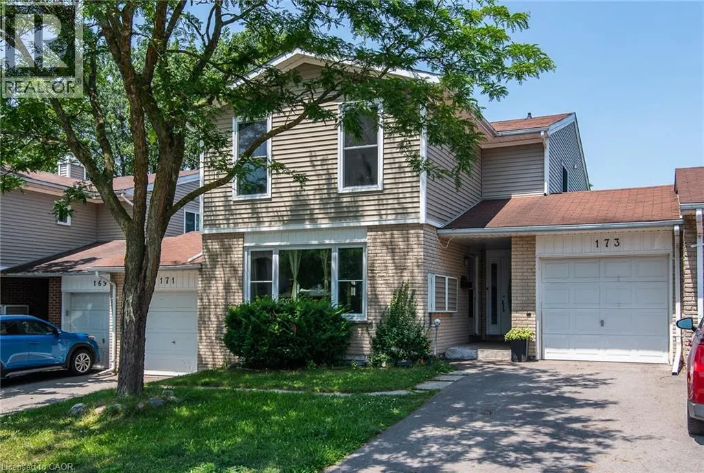 173 SILVER ASPEN Crescent