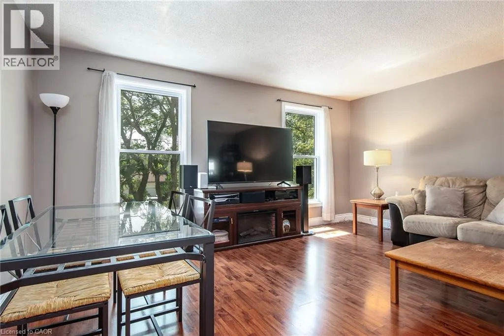 173 SILVER ASPEN Crescent