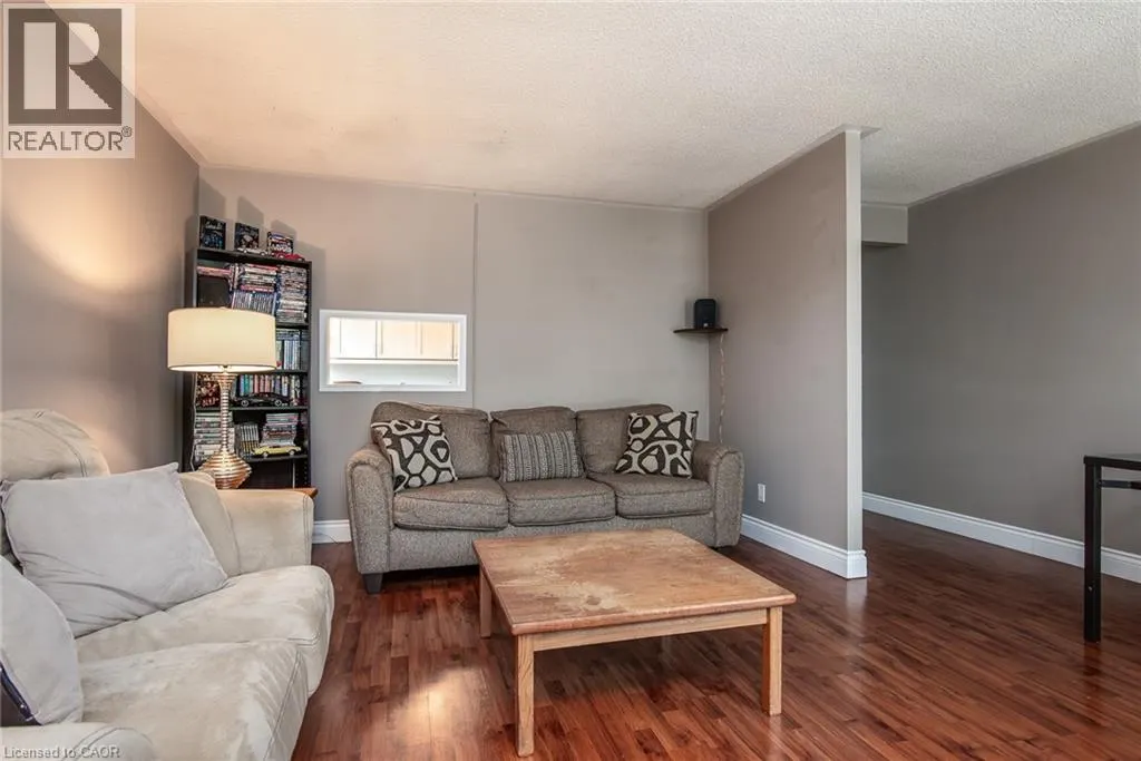 173 SILVER ASPEN Crescent