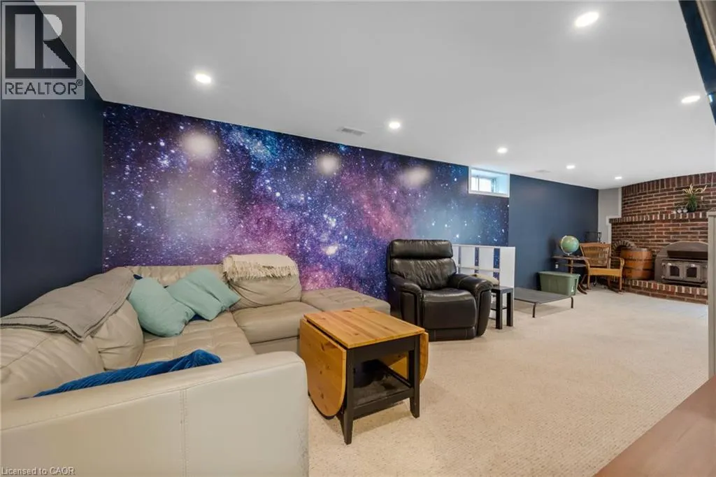 158 COACH HILL Drive