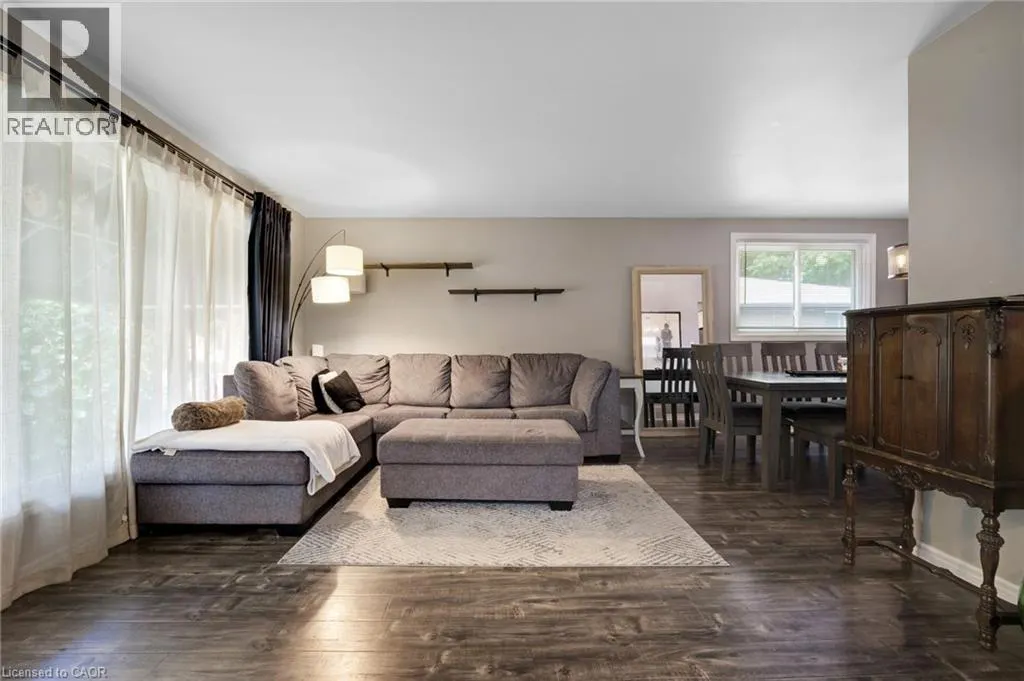 158 COACH HILL Drive