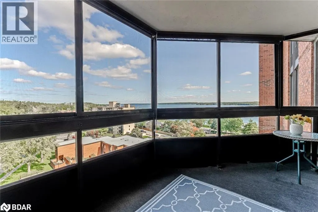 181 COLLIER Street Unit# 803, #803