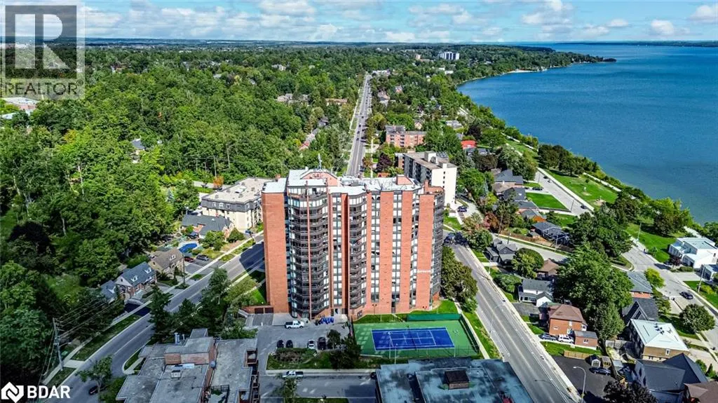 181 COLLIER Street Unit# 803, #803