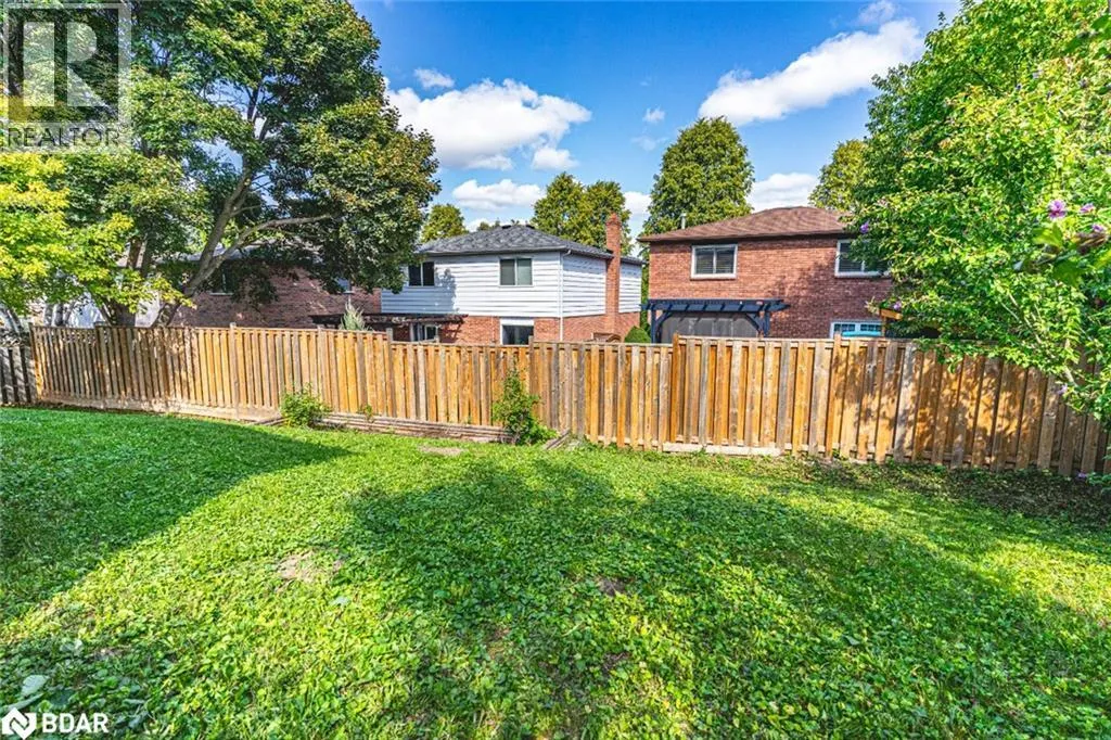 16 AUTUMN Lane Unit# Upper, #Upper