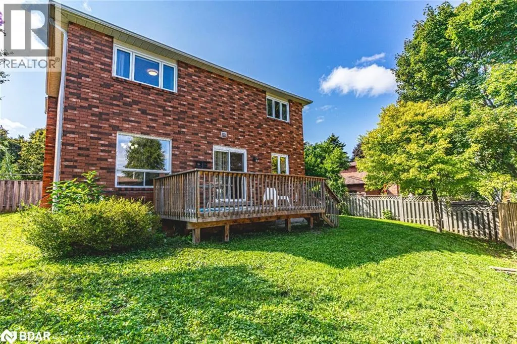 16 AUTUMN Lane Unit# Upper, #Upper