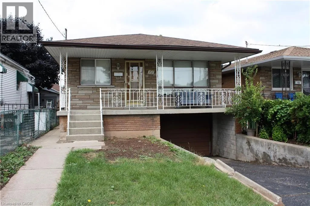 69 ADAIR Avenue N