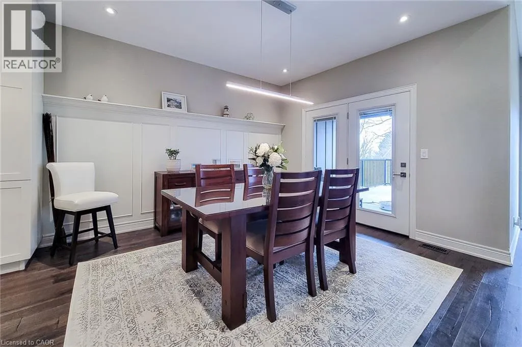 32 RIDGEVIEW Crescent Unit# 14, #14