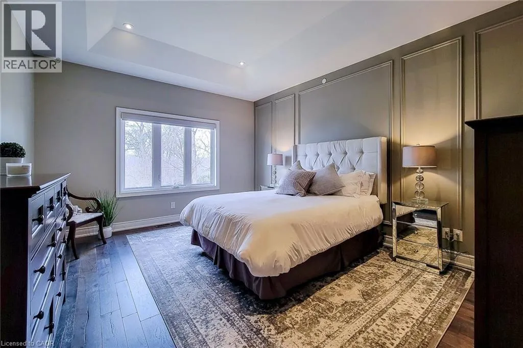 32 RIDGEVIEW Crescent Unit# 14, #14