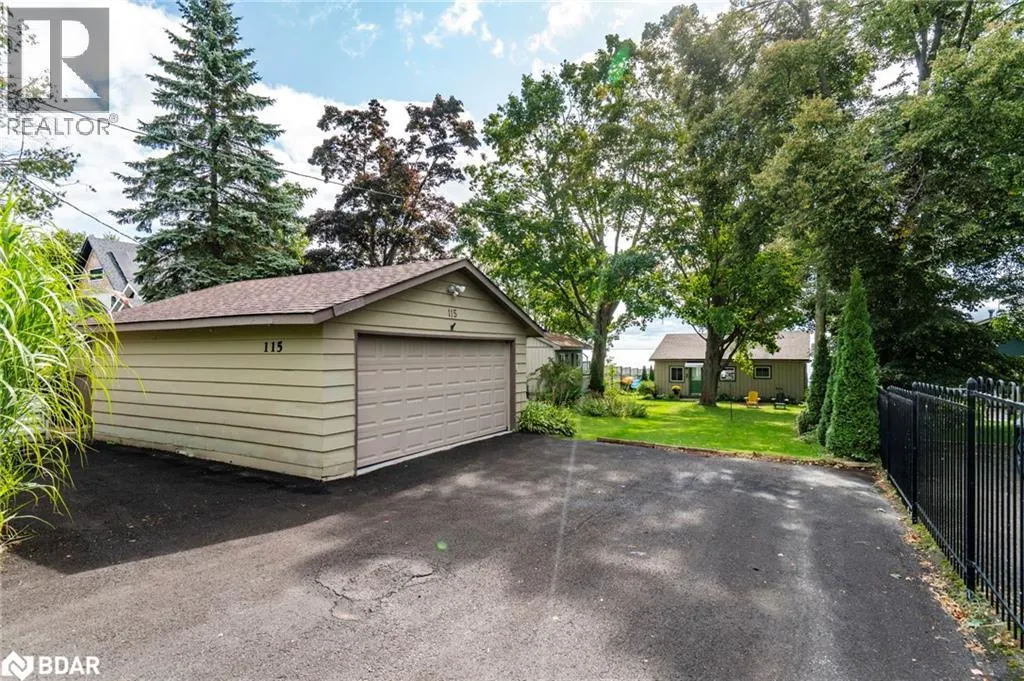 115 LAKESHORE Road W