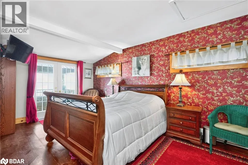 115 LAKESHORE Road W