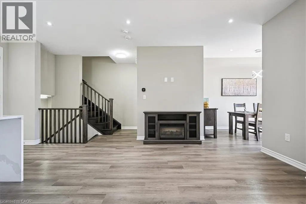 1569 DENISON Place