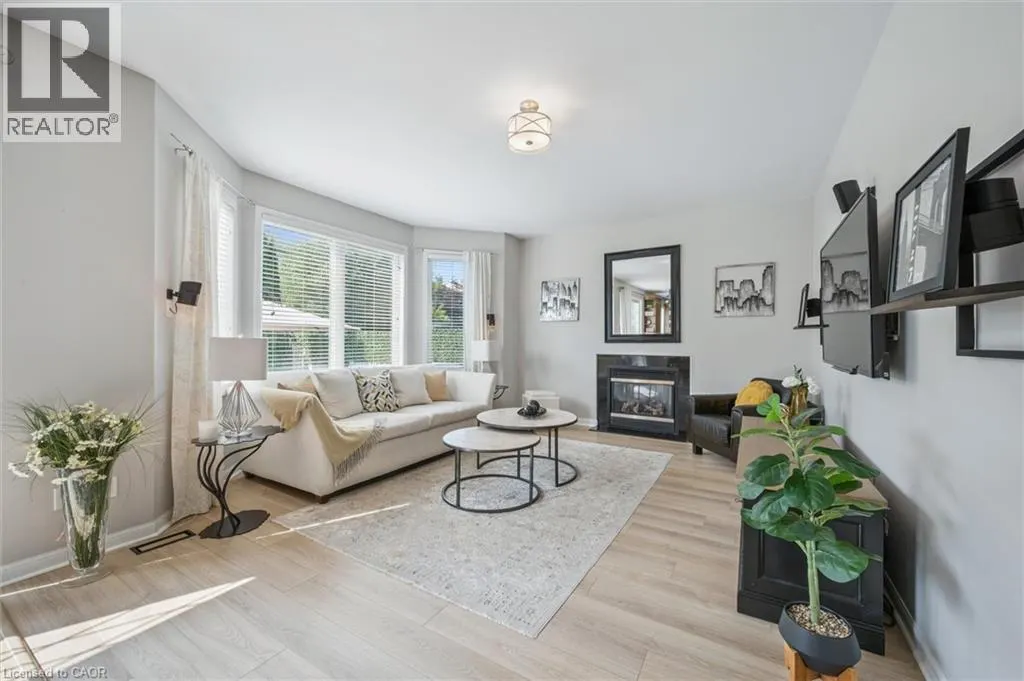 79 ZIEMAN Crescent
