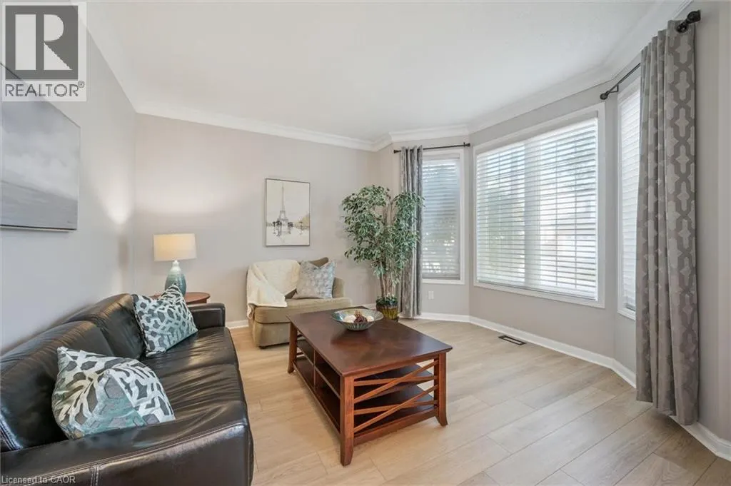 79 ZIEMAN Crescent