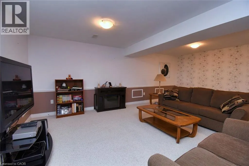 288 MAIN Street E Unit# 4, #4