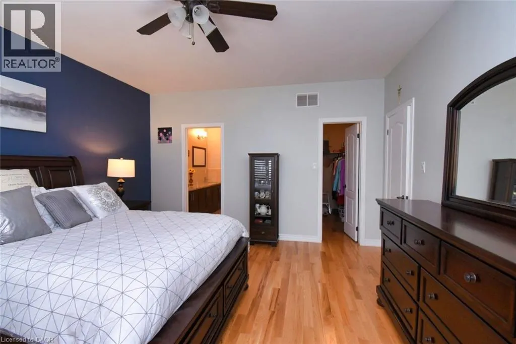 288 MAIN Street E Unit# 4, #4