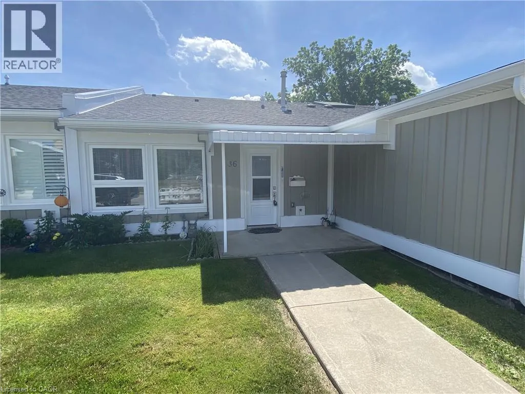 36 MCKENNA Court