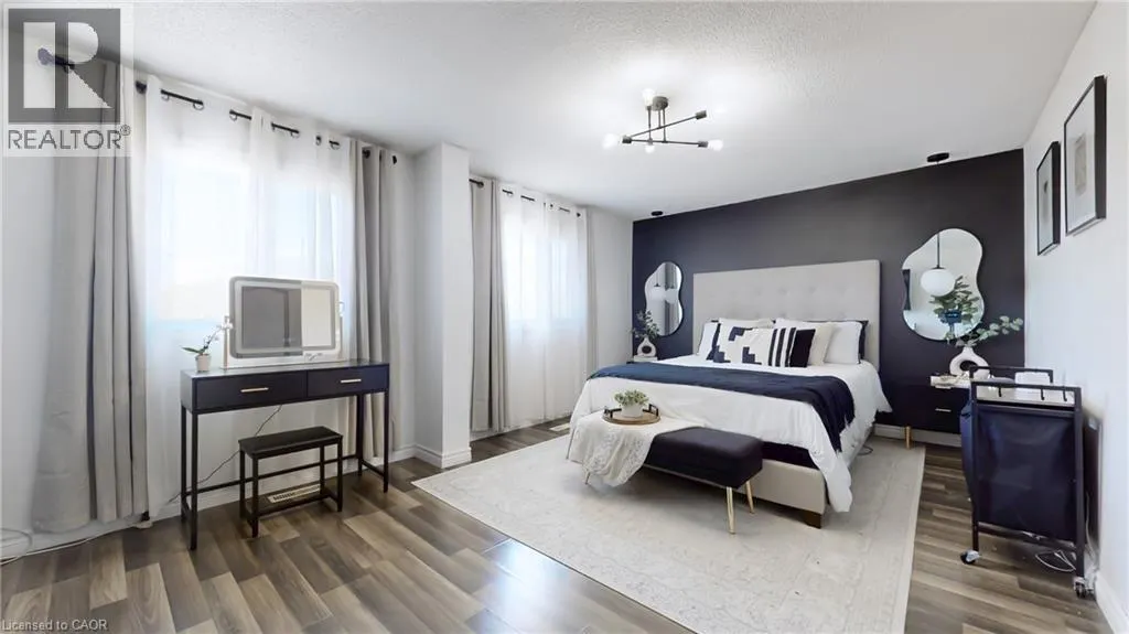 52 ADELAIDE Street Unit# 32, #32