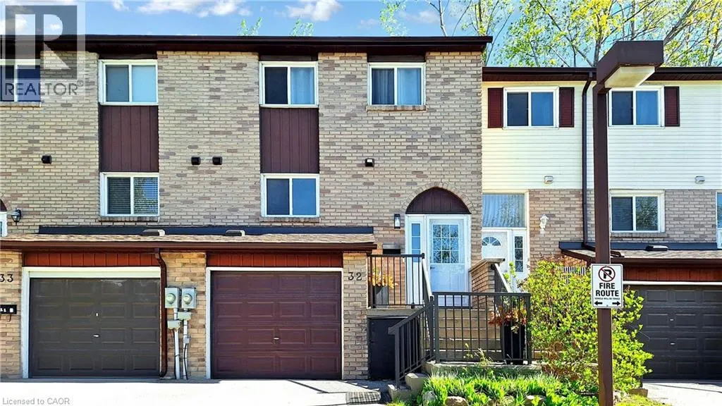 52 ADELAIDE Street Unit# 32, #32