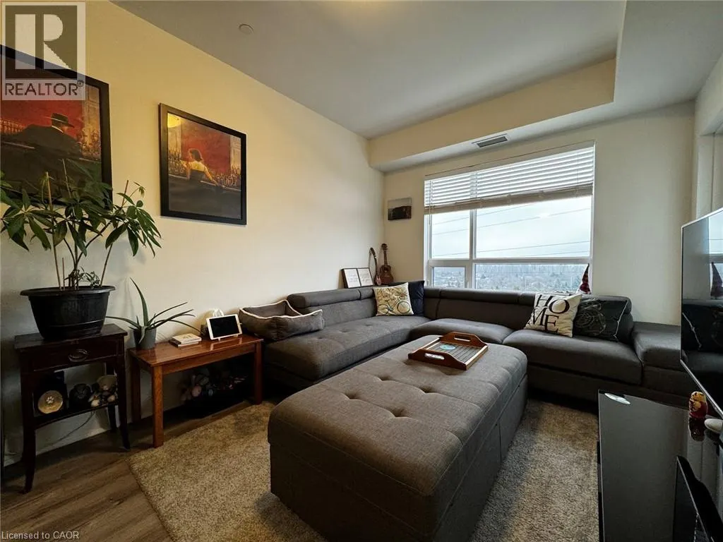 255 NORTHFIELD Drive E Unit# 613, #613